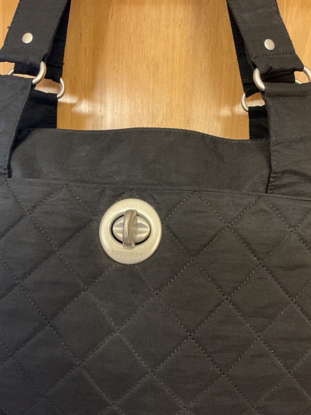 Baggalini Quilted Work/Travel Tote Black - Picture 2 of 7